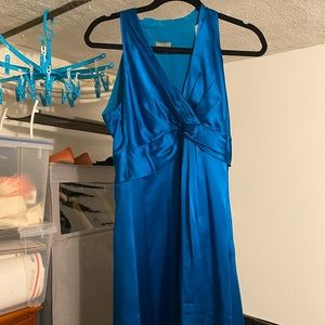 Ann Taylor satin vneck dress